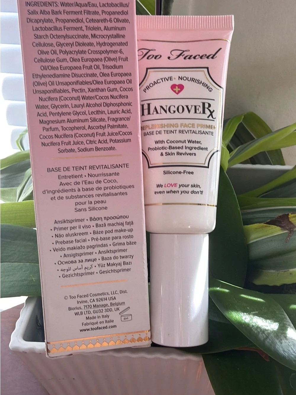 Too Faced Hangover Rx Replenishing Face Primer - Pink and Gold Accents